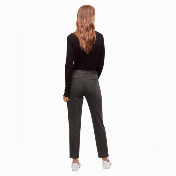 Aritzia The Group by Babaton Ilana Crop Pant in Heather Dark Grey - Picture 4 of 16